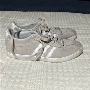 Adidas women’s Gray Sneakers